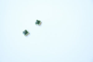 Four Leaf Stud Earrings Madaramidori (S)