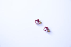 Square Stud Earrings Akane (S)